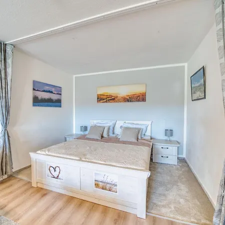 - Haus O, App 0o0211 Lejlighed *